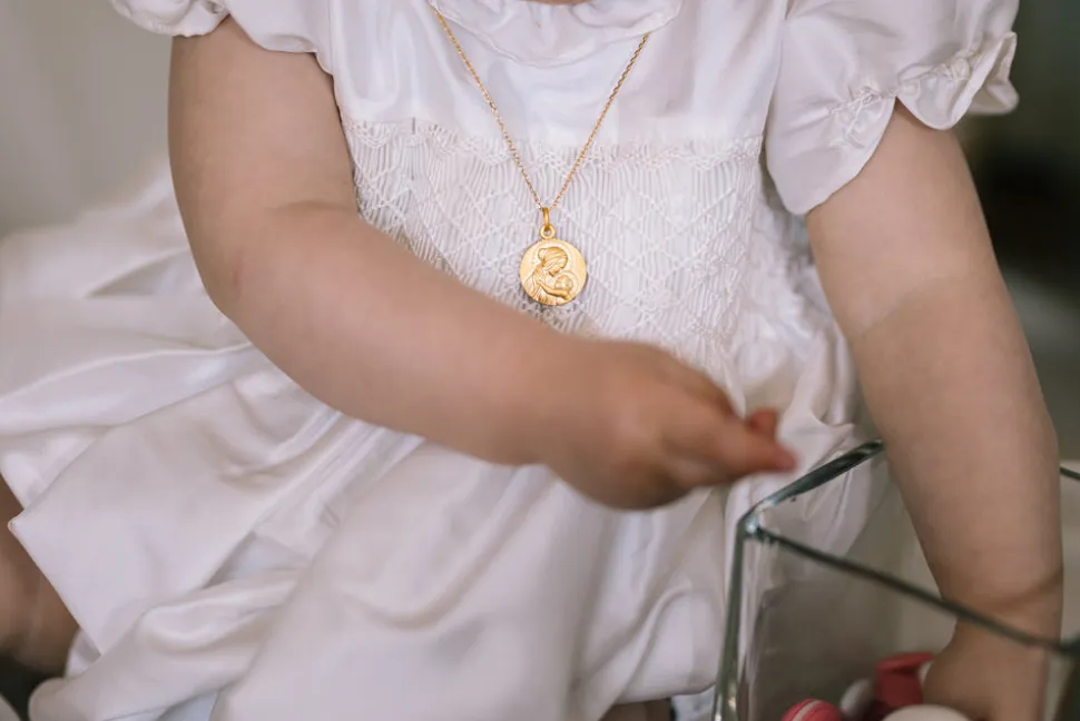 Colombe White Silk Ceremony Baby Bubble