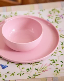 Complete Dinnerware Set in Pink