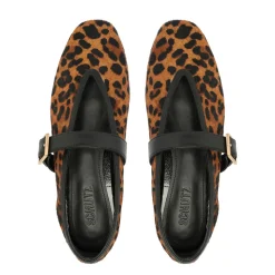 Courtney Buckle Hair Calf Flat in Natural/Black