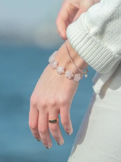 Daisy Bracelet in Pink
