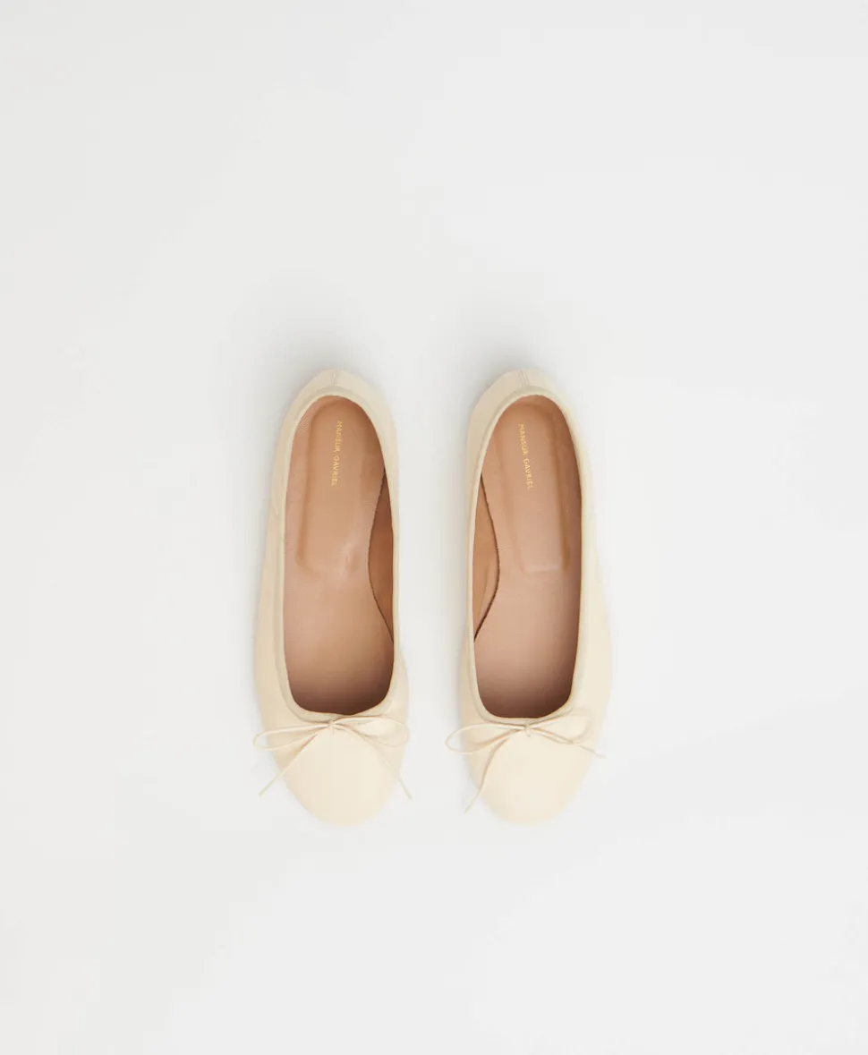 Dance Ballerina in Jasmine