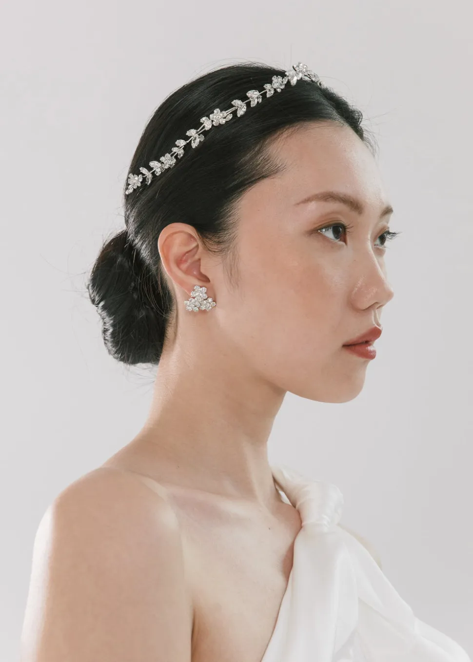 Dania Tiara in Crystal