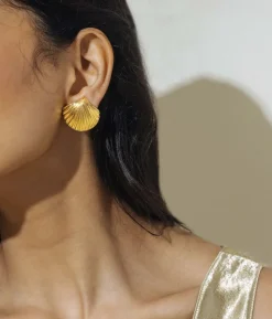 De la Mer Shell Stud Earrings