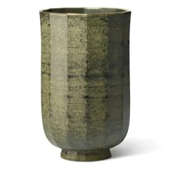 Delmara Large Vase in Cedar