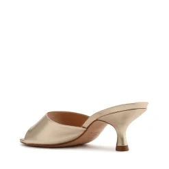 Dethalia Leather Sandal