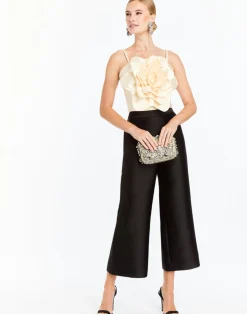 Dominique Flower Top in Ivory