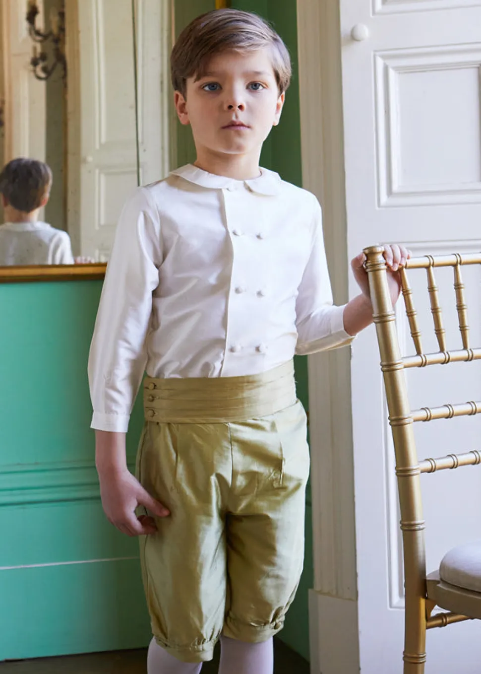 Double-Breasted Peter Pan Collar Shirt in White