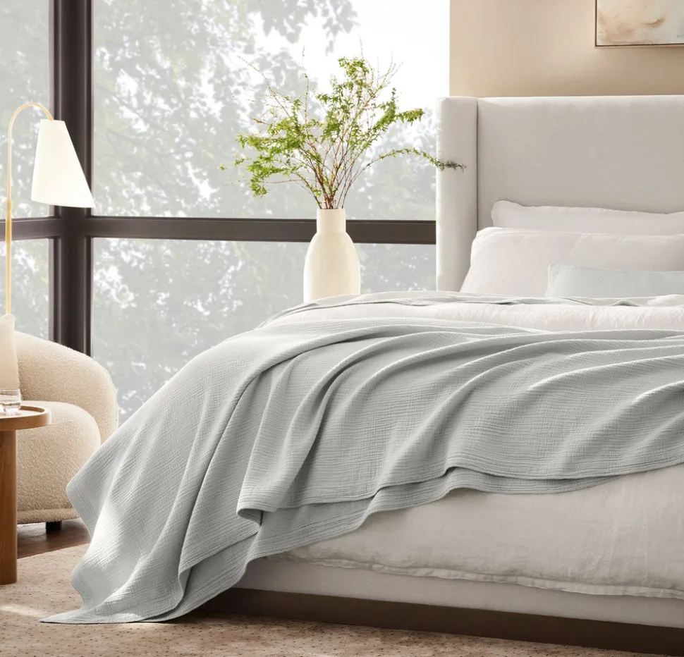 Dream Bed Blanket in Mist