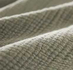 Dream Bed Blanket in Sageleaf