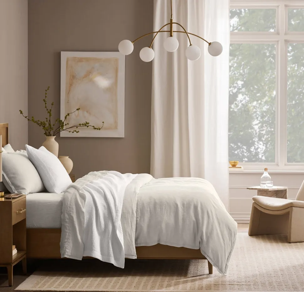 Dream Bed Blanket in White