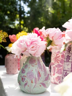Drop it Like it's Hot Vase in Lilac & Mint Floral