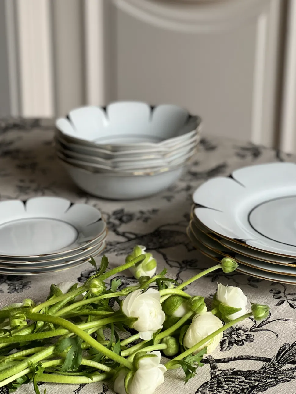 Drops Dinner Plate