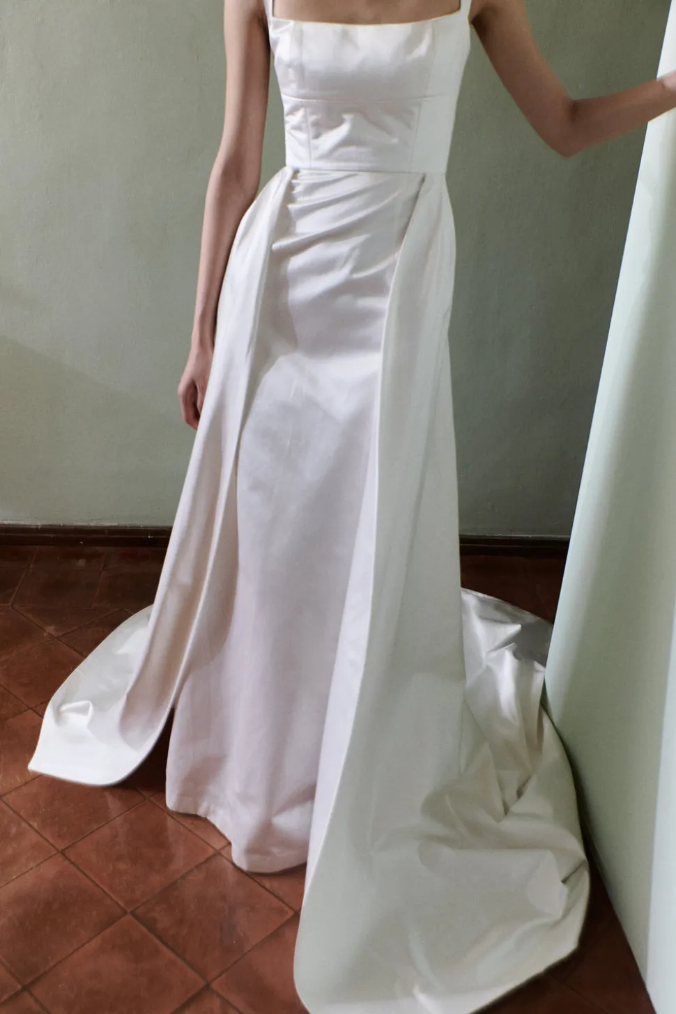 Duchesse Satin Detachable Train | STYLE 131