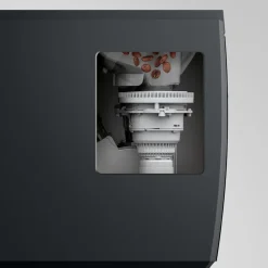 E8 in Piano Black