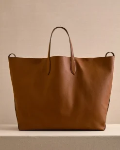Eleanor 55 Tote in Acorn