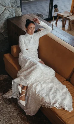 Elia Long Sleeve Open Back Lace Wedding Dress
