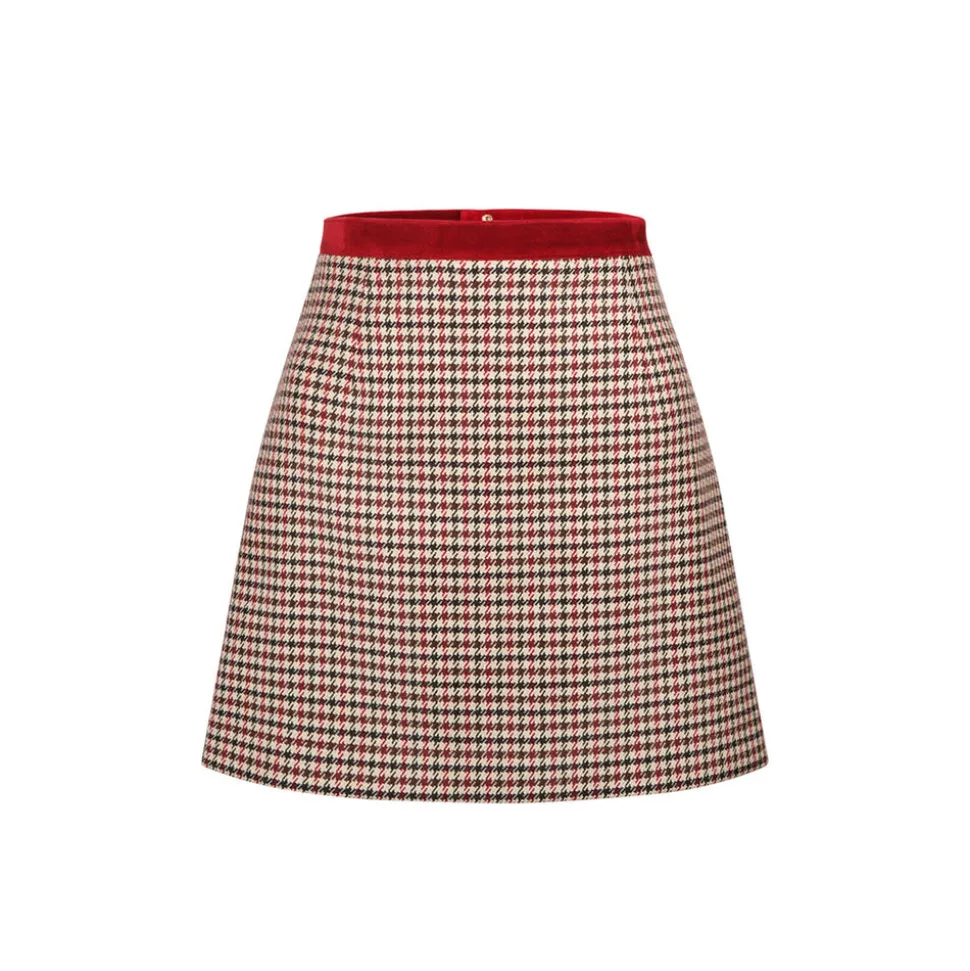 Ella Rosso in Plaid