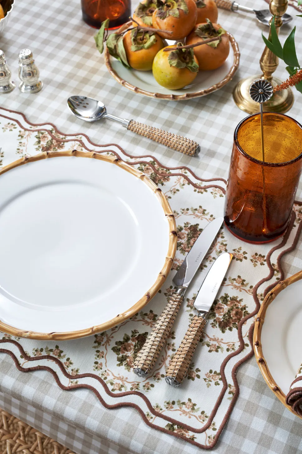 Elodie Placemat and Napkin Set with Bows and Florals with Embroidery