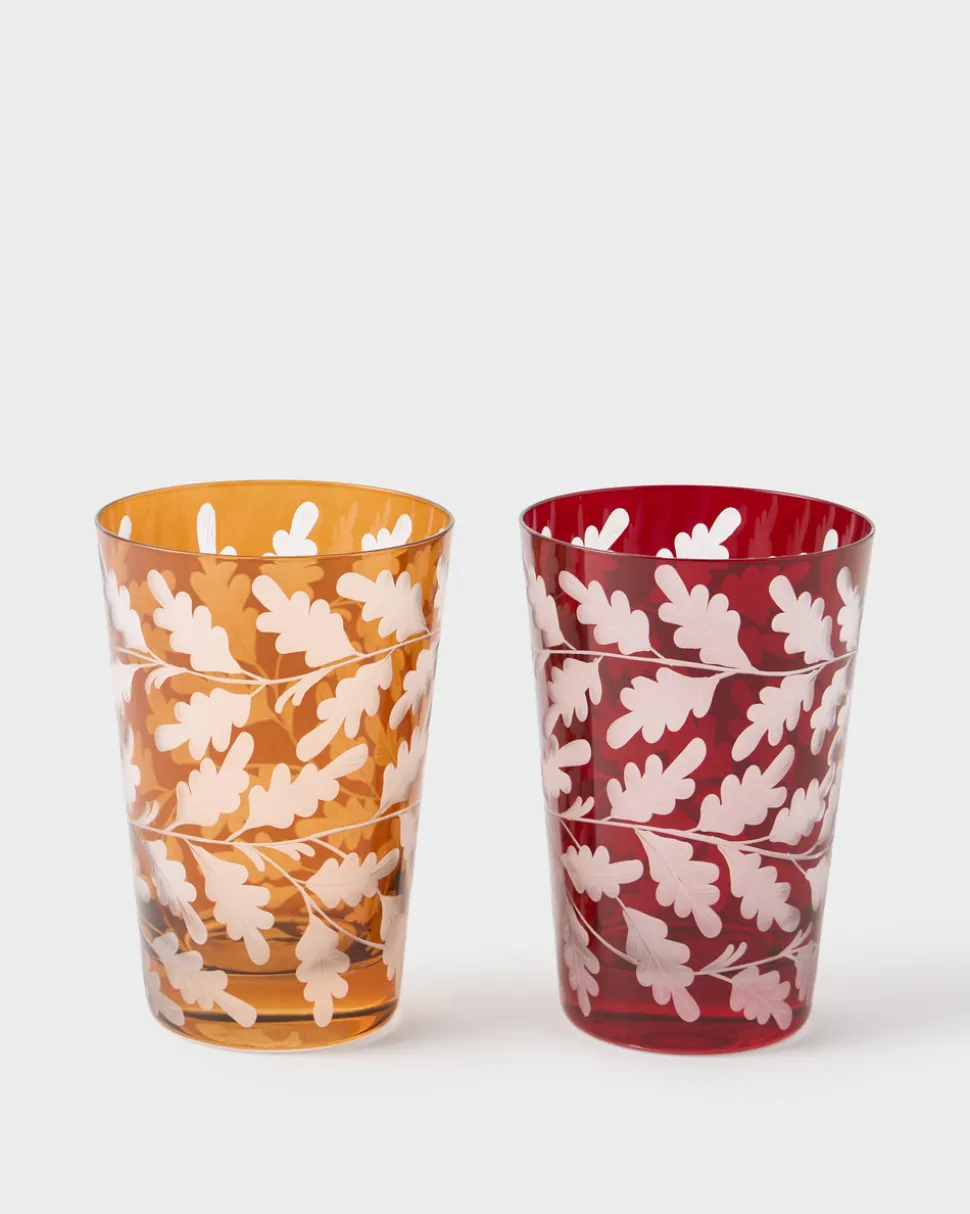 Engraved Oak Leaf Water Tumbler in Walnut