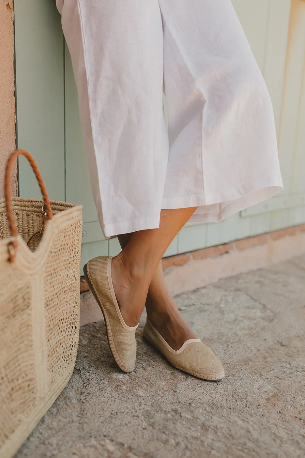 Eva in Linen Sand