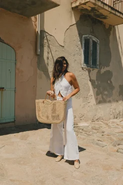 Eva in Linen Sand