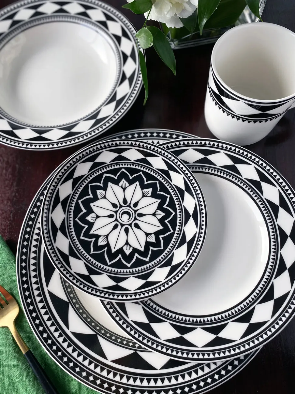 Fez Rimmed Soup Bowl