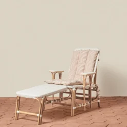 Flore Outdoor Chaise Lounge
