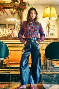 Frances Top in Crimson Canyon