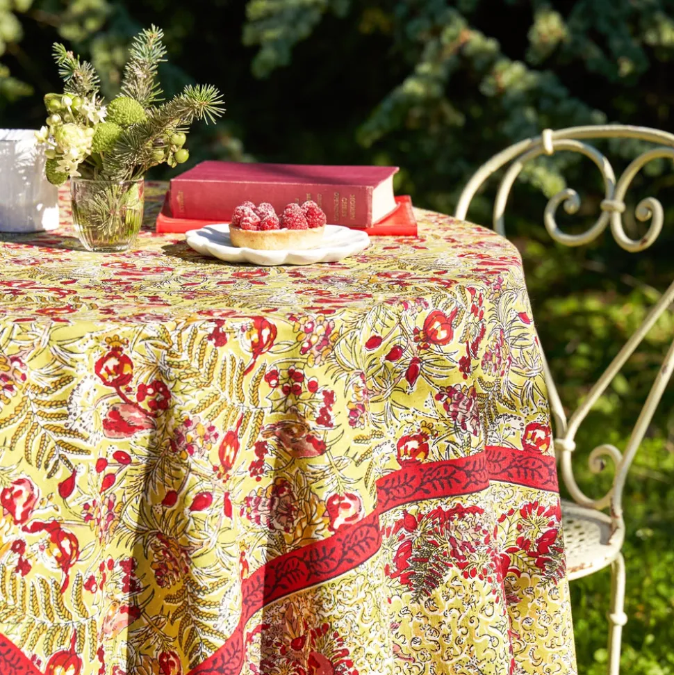 French Tablecloth Winter Garden Wreath Red & Green