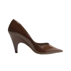 Frenchie Pump in Brown
