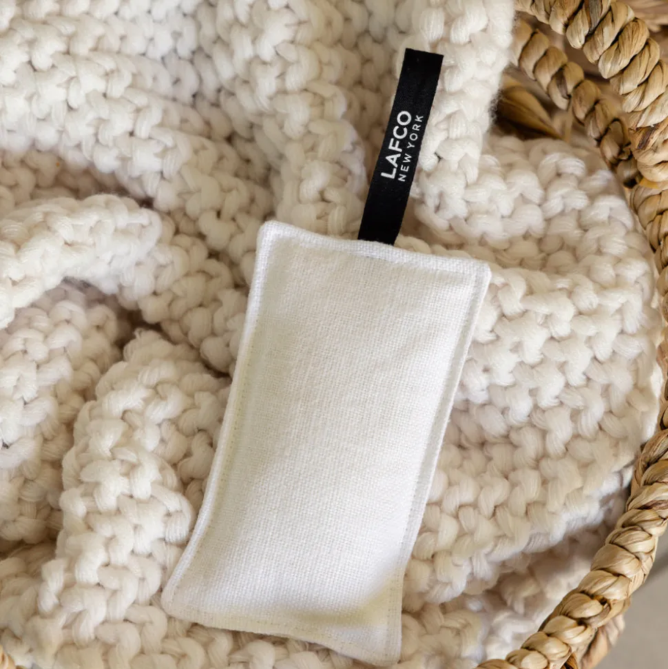 Fresh Cut Gardenia Scented Sachet