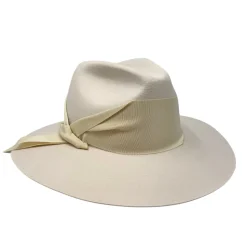 Gardenia in Ivory