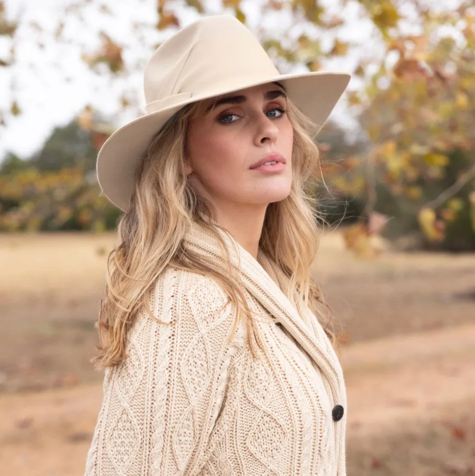 Gardenia in Ivory