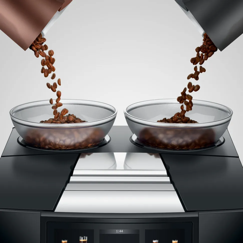 Giga 10 Fully Automatic Coffee Machine in Diamond Black