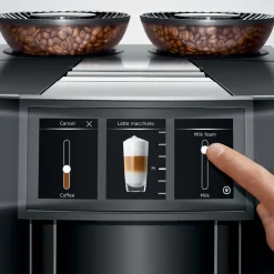 Giga 10 Fully Automatic Coffee Machine in Diamond Black