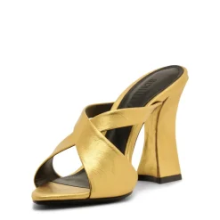 Glenda Leather Sandal in Gold