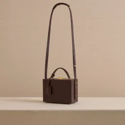 Grace 18 in Smooth Calf Chocolate