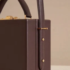 Grace 18 in Smooth Calf Chocolate
