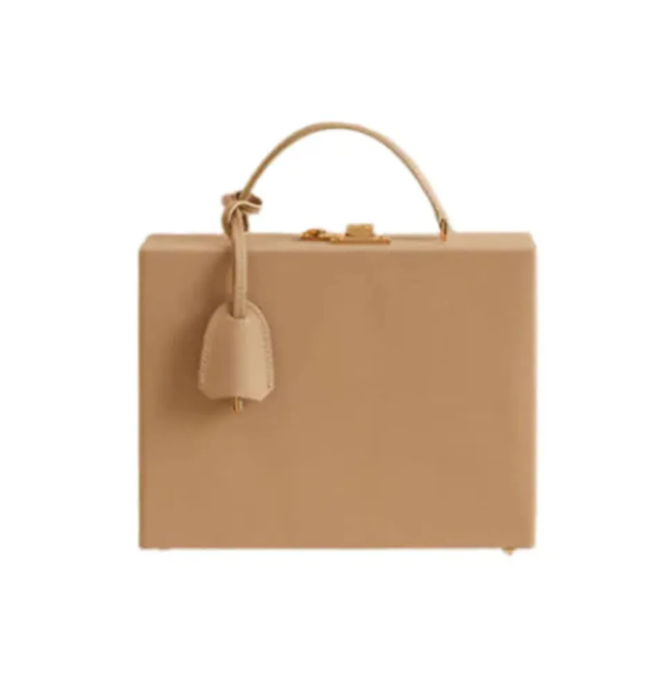 Grace 21 in Smooth Calf Natural