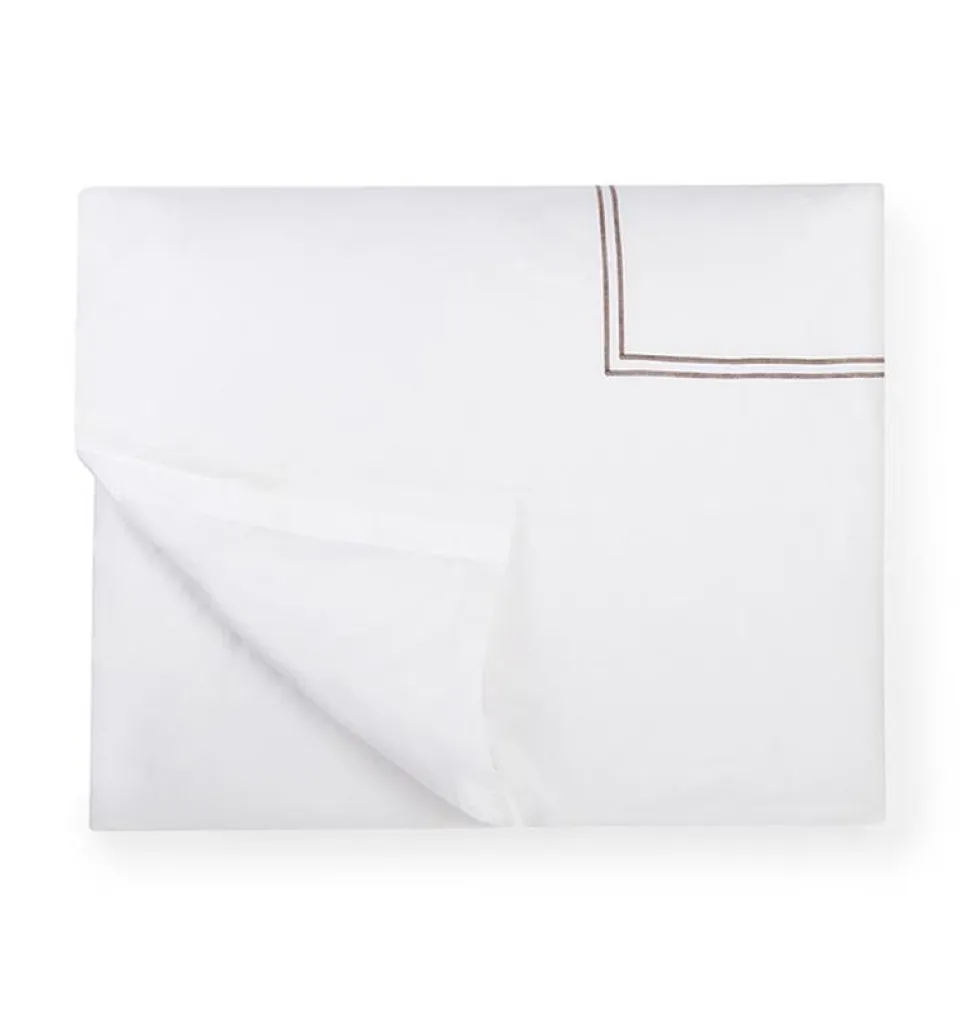 Grande Hotel Duvet Cover