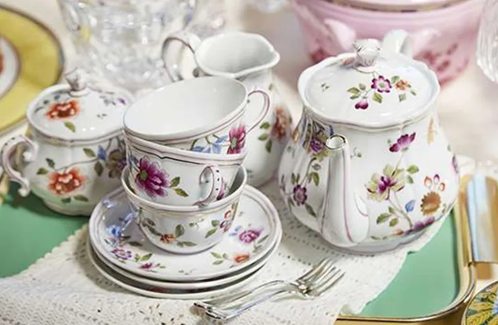 Granduca Coreana Teacup with Saucer