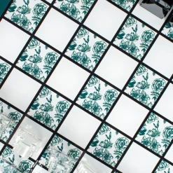 Green Floral Chess Set
