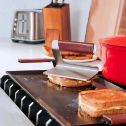 Grill Press, 5.5