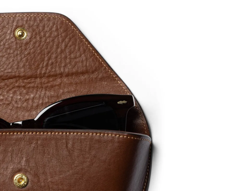 Hard Sunglass Case No. 251 in Vintage Leather
