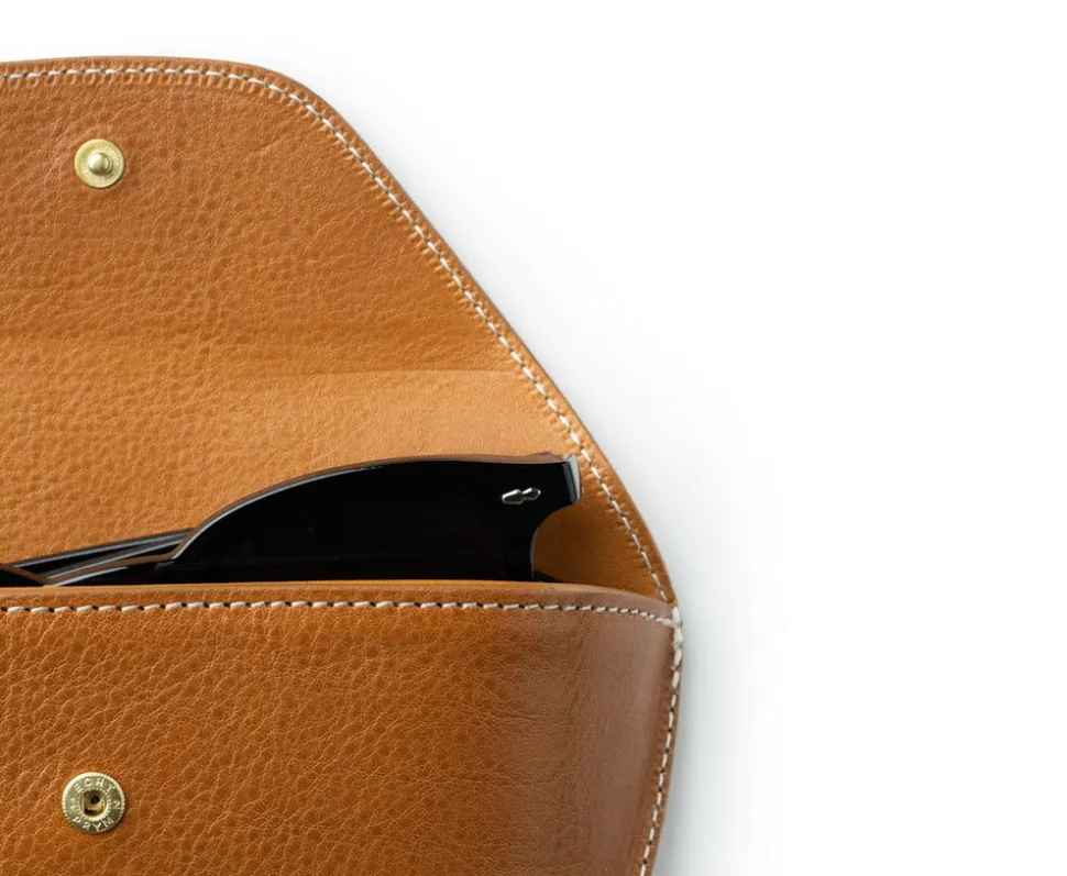 Hard Sunglass Case No. 251 in Vintage Leather