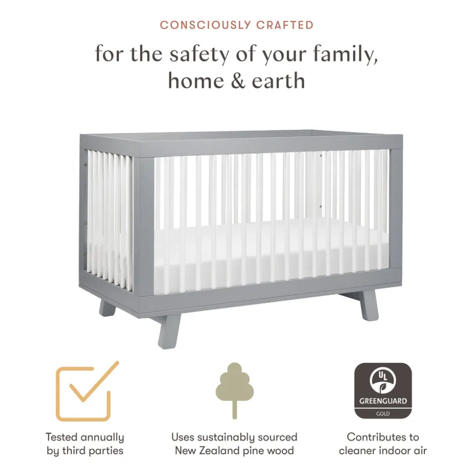 Hudson 3-in-1 Convertible Crib with Toddler Bed Conversion Kit in Grey & White