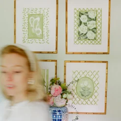 Hydrangea Trellis En Vert Art Print