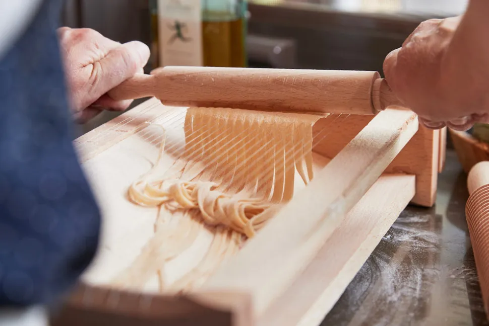 Italian Pasta Chitarra with Rolling Pin, Small