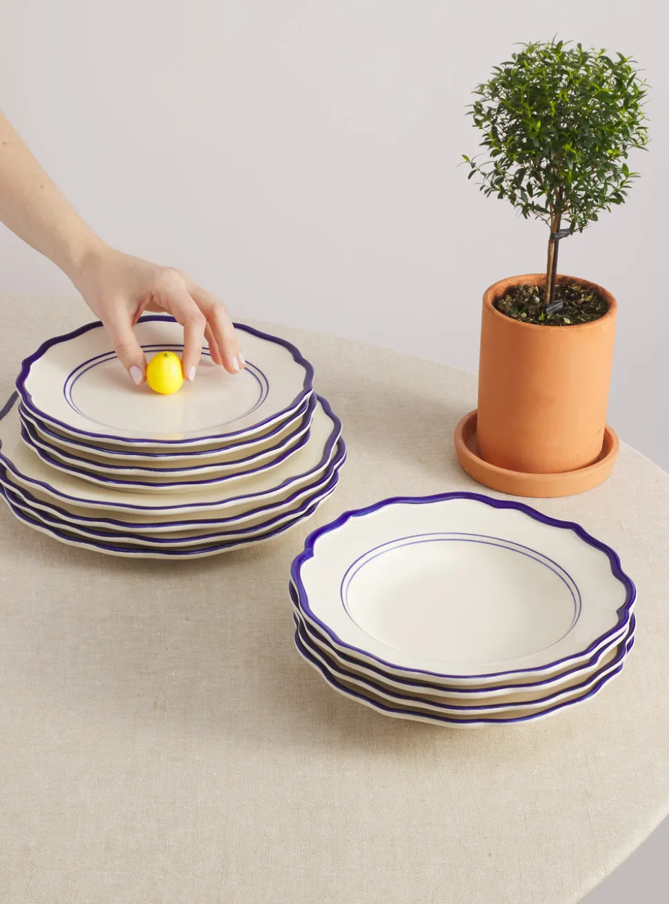Jane 12-Piece Set with Pasta Bowl