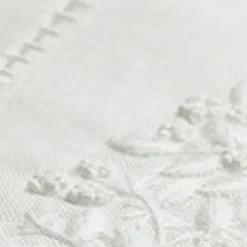 Jardin Classic Tablecloth in Italian Linen in Six Colors